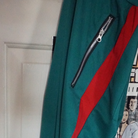 Track pants - Picture 4 of 5